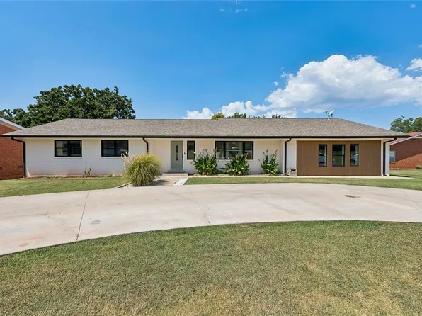 115 Moorman Dr, Chandler, OK 74834
