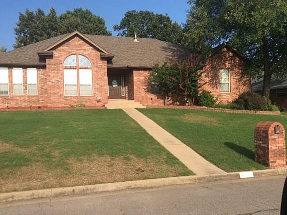 2nd image of 1503 Saratoga Dr