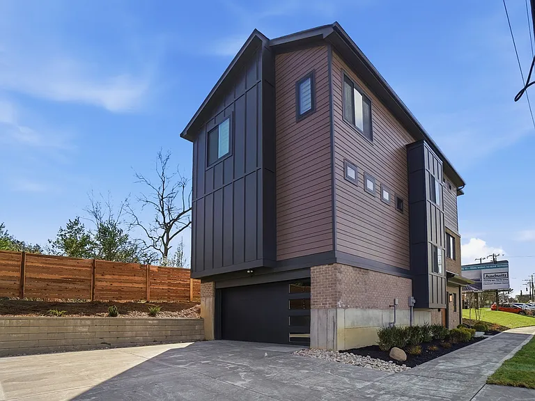 3021 Wasson Rd — Photo 28