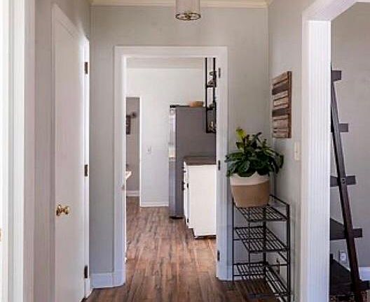 5th image of 508 Alger St SE #1