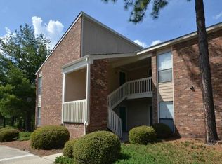 114 London Ct APT 1, Fayetteville, NC 28311