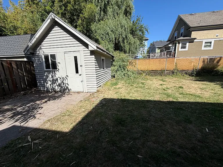 3514 NE Cleveland Ave — Photo 24