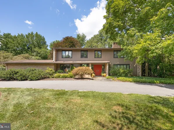 4007 Springfield Ln, Wilmington, DE 19807