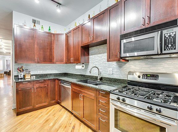5th image of 5203 S Blackstone Ave APT 1