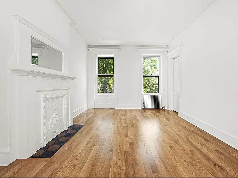 198 Saint Marks Ave #4 — Photo 2