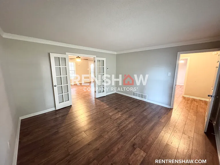 8177 Kimbrook Dr — Photo 12