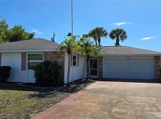 2260 Sandlewood Dr, Venice, FL 34293