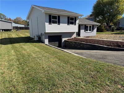 3 Collingate Dr, West Newton, PA, 15089