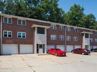 5826 S 14th St #B, Omaha, NE 68107