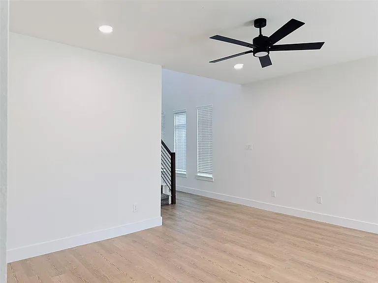 16575 Oasis Glade Dr — Photo 10