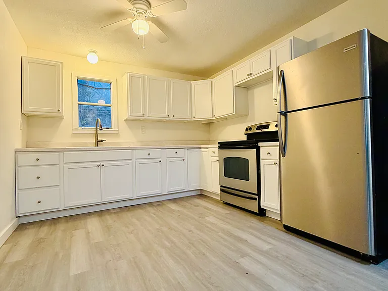 2317 Walnut St #2317 — Photo 6