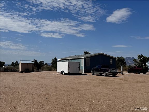 5th image of 5832 W Crystal Dr Drive