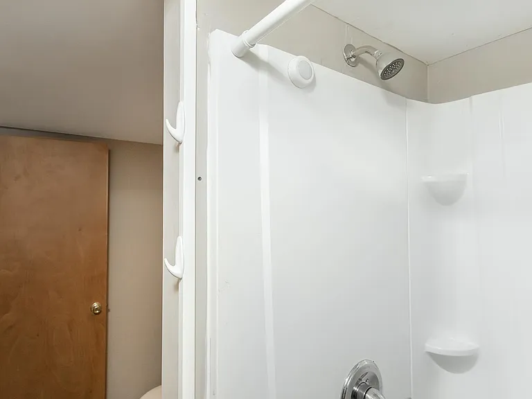 854 Allen St — Photo 26