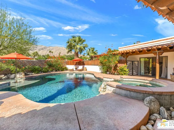 2336 N Girasol Ave, Palm Springs, CA 92262