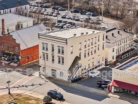 5th image of 205 N Main St Unit 9