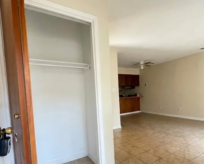 6386 W Fairfield Dr #C — Photo 2