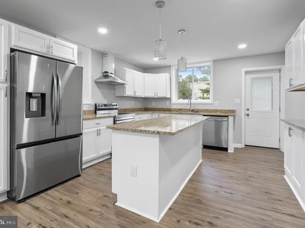 3731 Reisterstown Rd, Baltimore, MD 21215