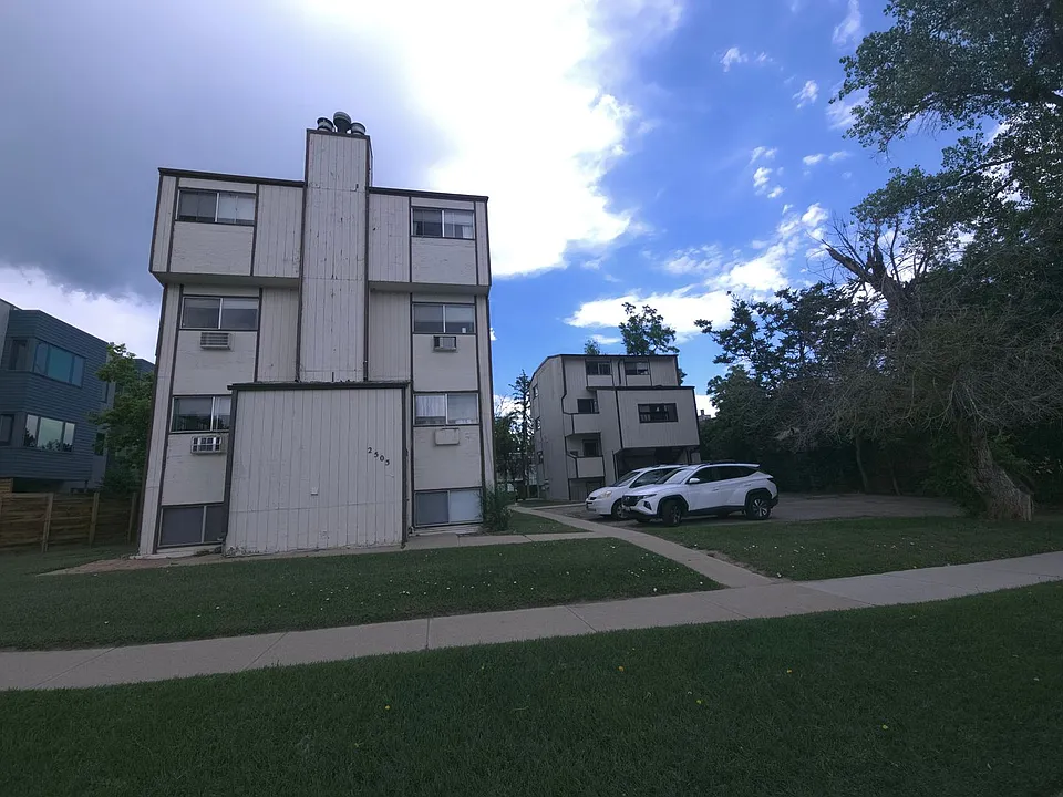 2505-2507 Spruce St.