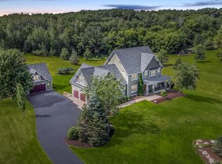 733 Regal Rdg, Hudson, WI 54016