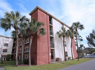 930 85th Ave N APT 101, Saint Petersburg, FL 33702