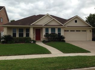 207 Village Grn, Victoria, TX 77904