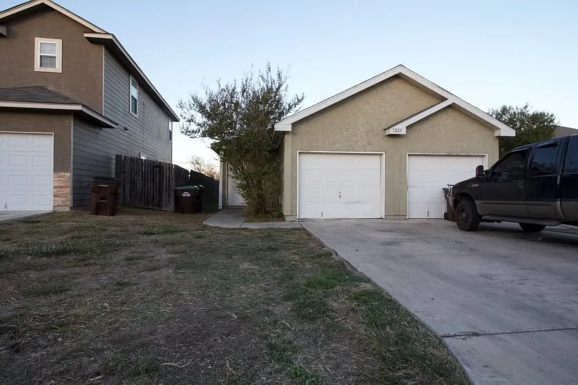 7219 Golf Way #1