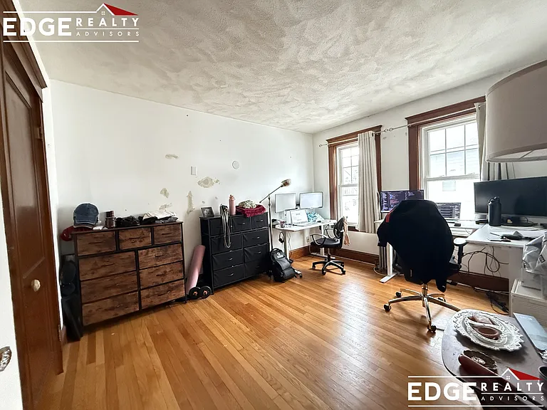 29 Washington Ave — Photo 8
