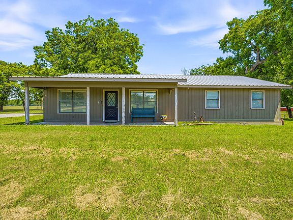 2nd image of 1105 Indian Creek Dr