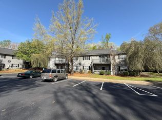 104 Windtree Ct APT F, Greenwood, SC 29649