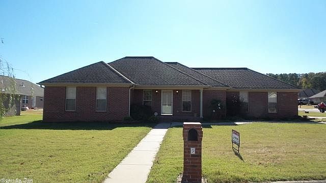 1st image of 9 Gin Creek Dr