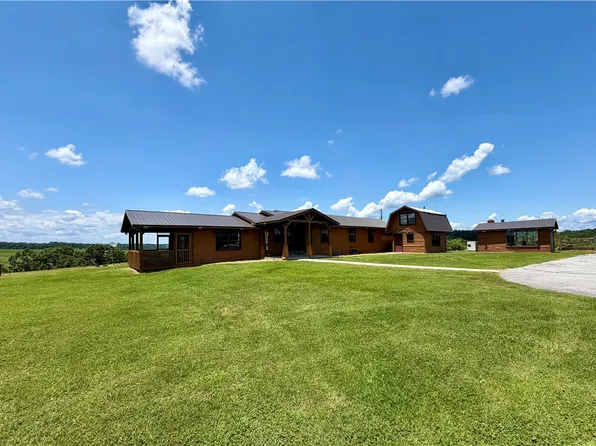 942 Clifty Hwy, Rogers, AR 72756