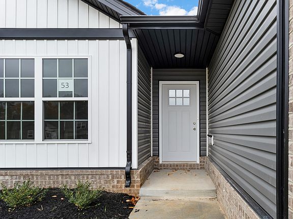 3rd image of 53 Iris Ln