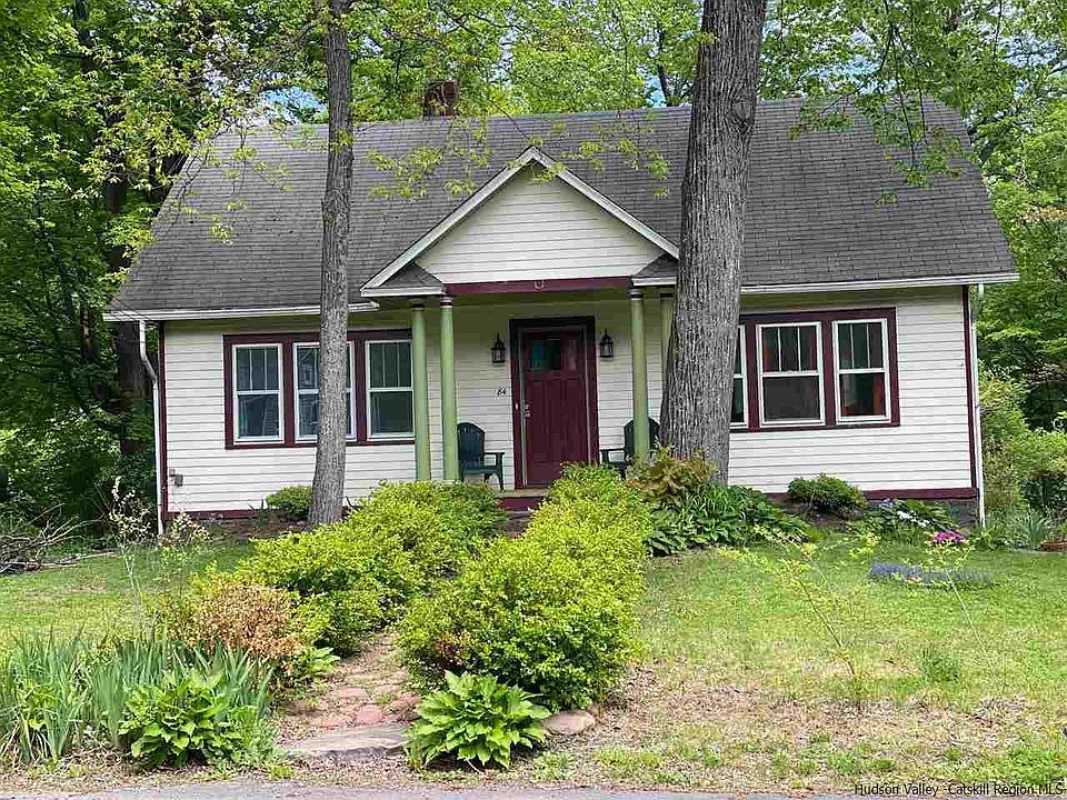 1st image of 84 Malden Ave