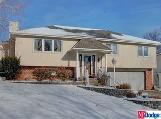 1806 Gregg Rd, Bellevue, NE 68005