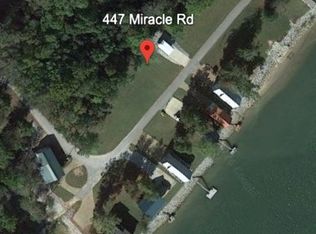 447 Miracle Rd, Decaturville, TN 38329