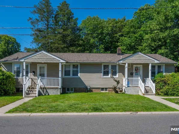 67 Stuyvesant Ct, Clifton, NJ 07013