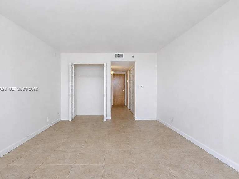7601 E Treasure Dr #2309 — Photo 13