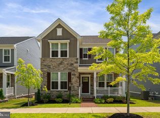 1843 Magnolia Fruit Dr, Dumfries, VA 22026