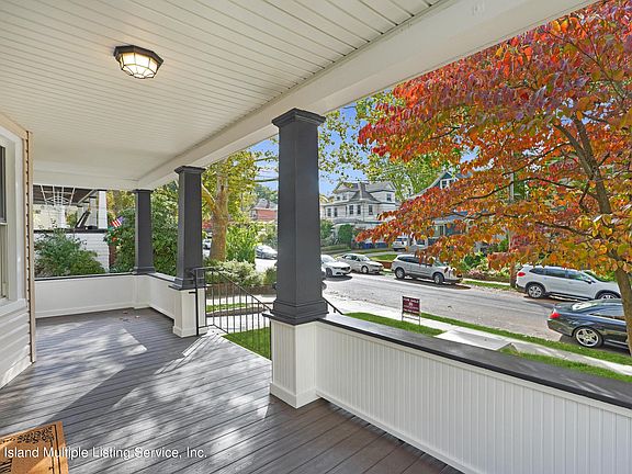 3rd image of 261 Oakland Ave