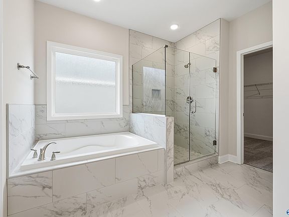 4th image of 108 Lucy Lynn Blvd