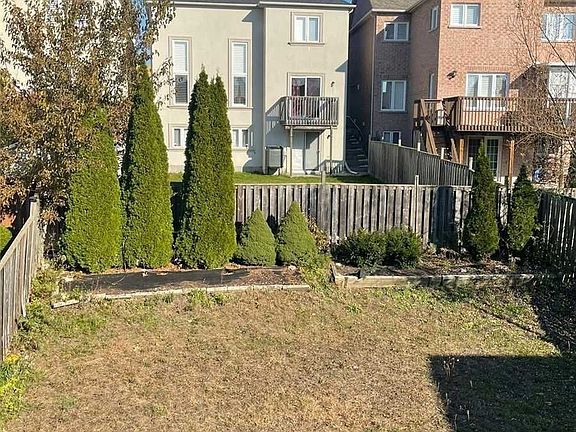 3rd image of 29 Nobbs Dr