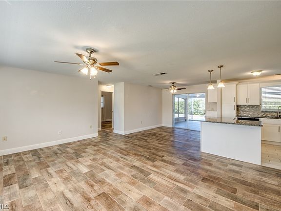 2nd image of 1625 Long Meadow Rd