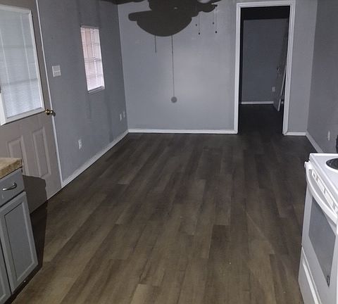 2nd image of 10772 Fm 1886
