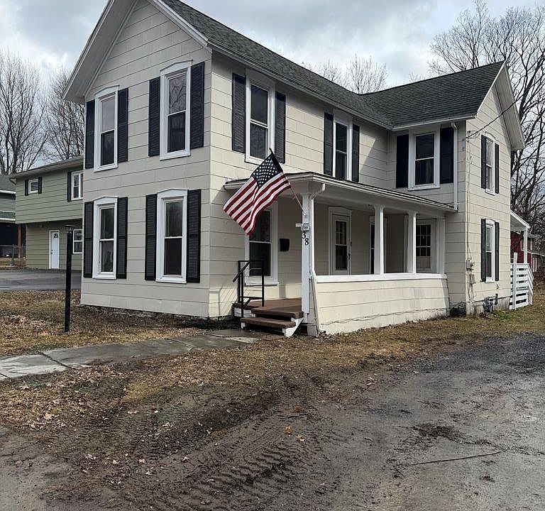 1st image of 38 Pine St