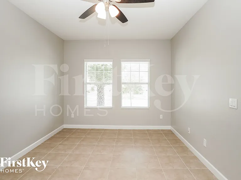 4664 Egg Harbor Dr — Photo 6