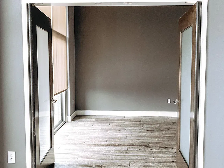 2115 Yeaman Pl #604 — Photo 8