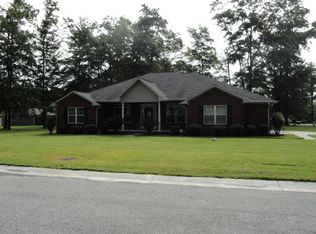 16 Carrie St, Allenhurst, GA 31301