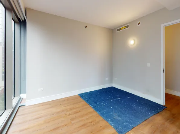 237 East 34th Street image 7 of 30