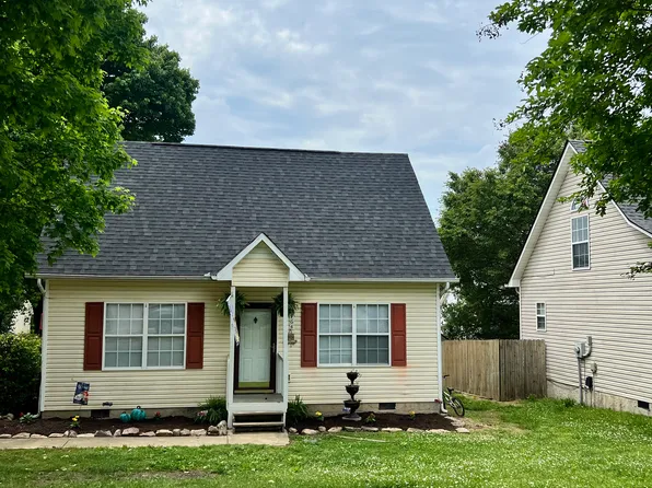 3164 Holly Brook Cir NE, Cleveland, TN 37323