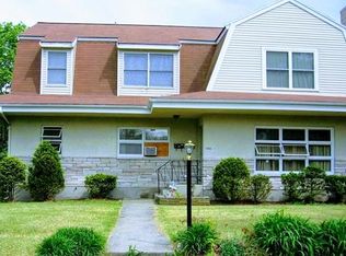 108 Fay Rd #1, Framingham, MA 01702